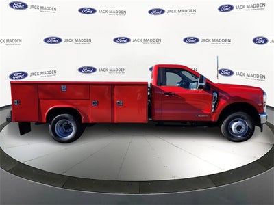 2025 Ford F-350SD XL DRW w/ Reading Steel Service Body