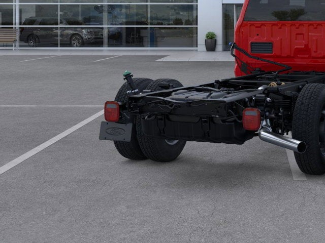 2025 Ford F-350SD XL DRW w/ Reading Steel Service Body