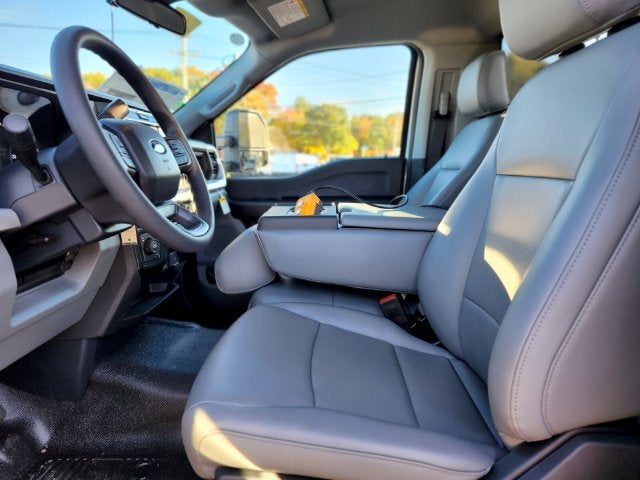 2027 Ford F-550SD XL DRW