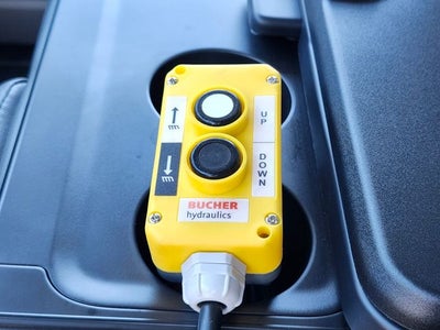 2024 Ford F-550SD XL DRW w/ 9' Super Hauler Landscape Body