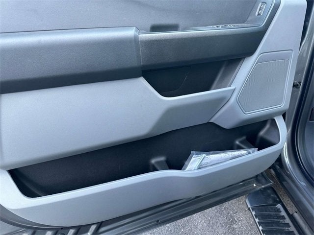 2024 Ford F-550SD XL DRW w/ 9' Super Hauler Landscape Body