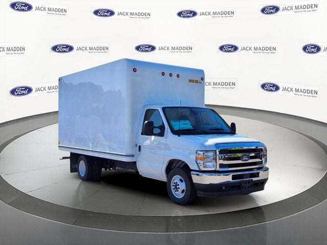 2027 Ford E-350SD Base Cutaway