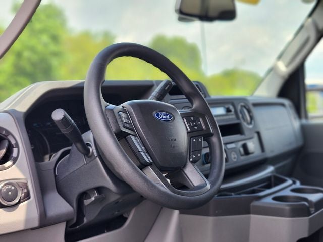 2027 Ford E-350SD Base Cutaway