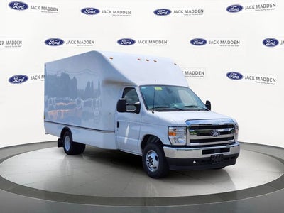 2027 Ford E-350SD Base Cutaway