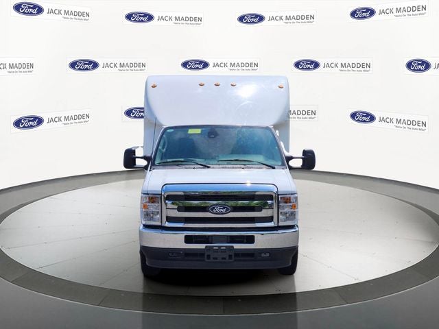 2027 Ford E-350SD Base Cutaway