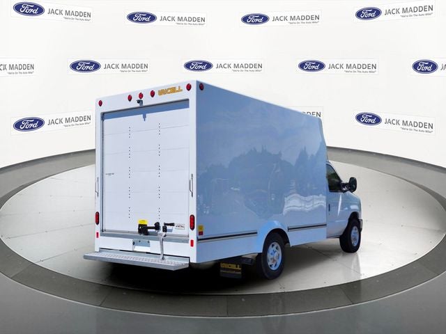 2027 Ford E-350SD Base Cutaway