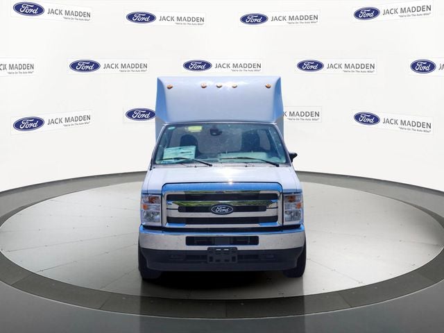 2027 Ford E-350SD Base Cutaway