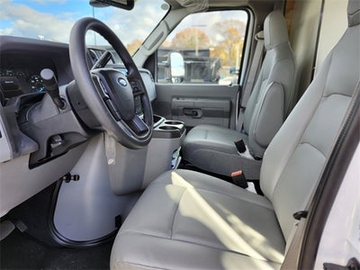 2026 Ford E-350SD Base Cutaway