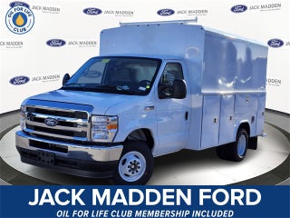 2026 Ford E-350SD Base Cutaway