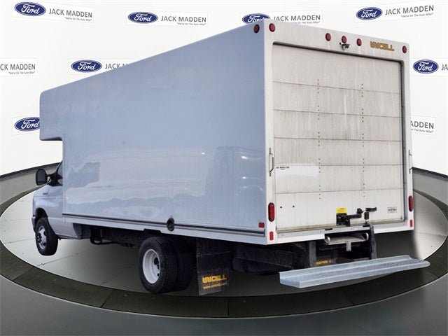 2026 Ford E-450SD Base DRW