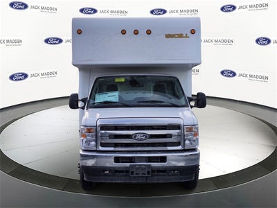 2026 Ford E-450SD Base DRW