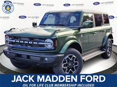 2025 Ford Bronco Outer Banks