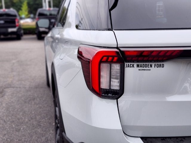 2027 Ford Explorer ST