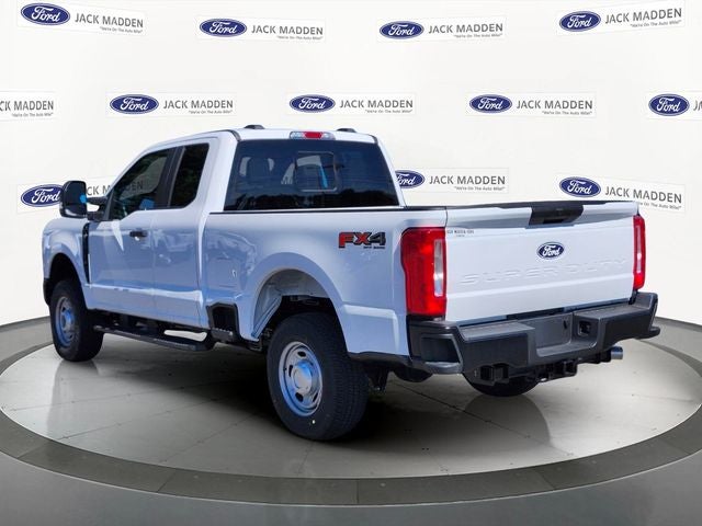 2027 Ford F-250SD XL