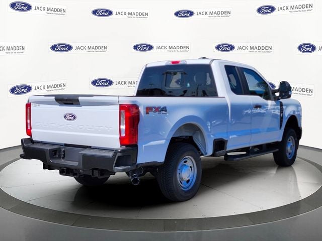 2027 Ford F-250SD XL