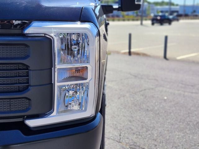 2027 Ford F-250SD XL