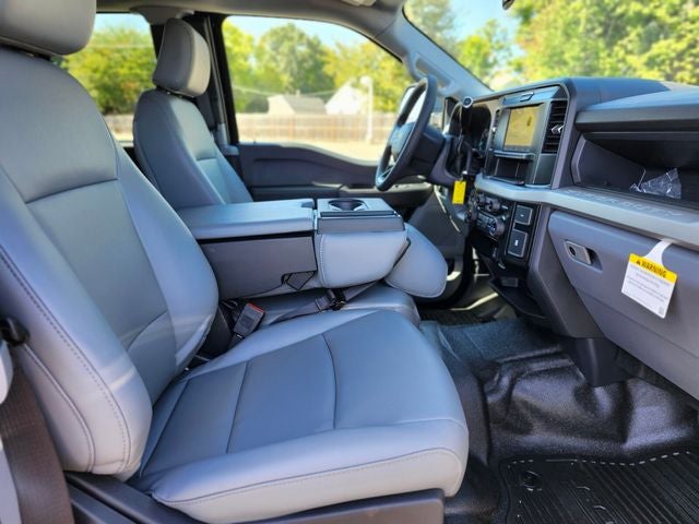 2027 Ford F-250SD XL