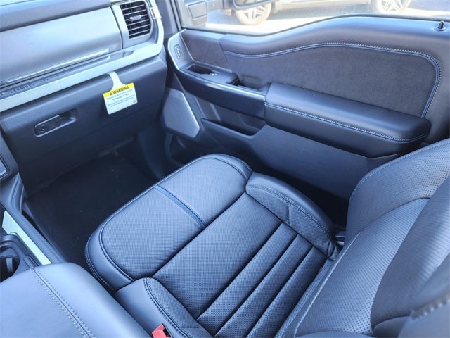 2025 Ford F-350SD Platinum