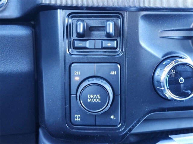 2025 Ford F-350SD Platinum