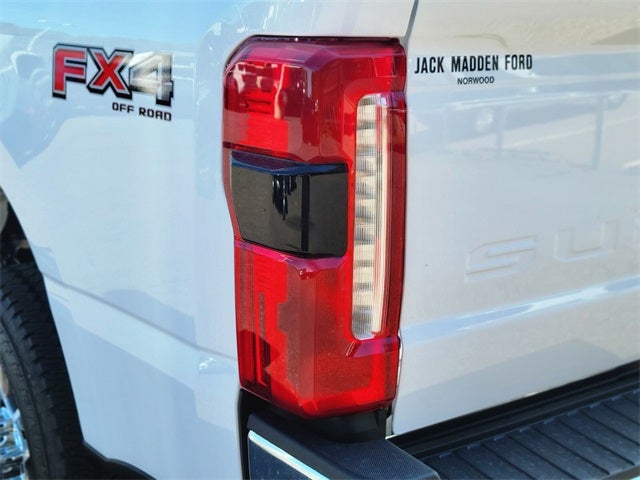 2026 Ford F-350SD Lariat