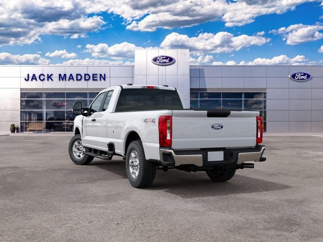 2027 Ford F-350SD XLT