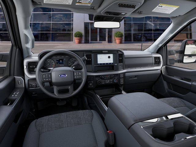 2027 Ford F-350SD XLT
