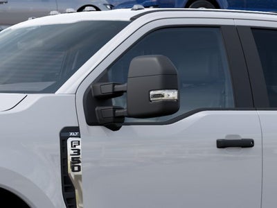 2027 Ford F-350SD XLT