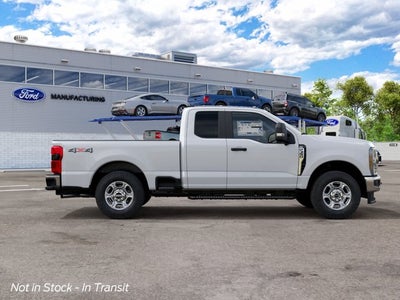 2027 Ford F-350SD XLT