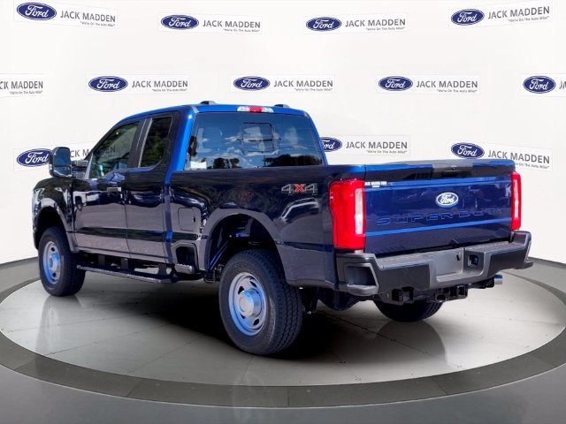 2027 Ford F-350SD XL