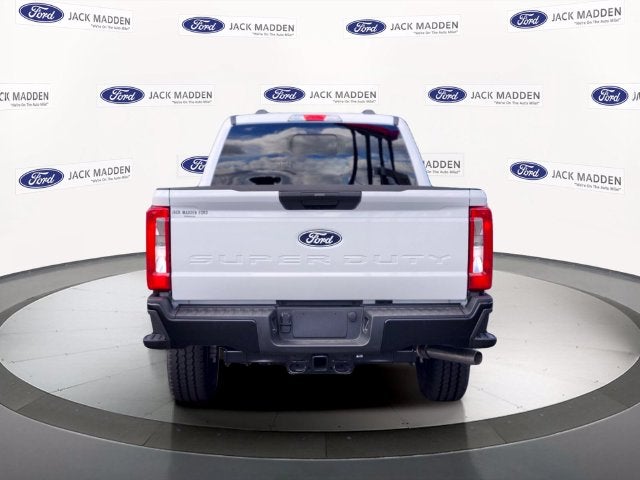 2027 Ford F-350SD XL