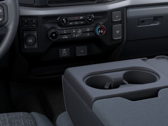 2027 Ford F-350SD XLT