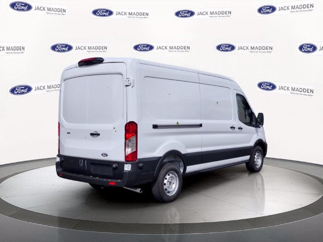2027 Ford Transit-250 Base