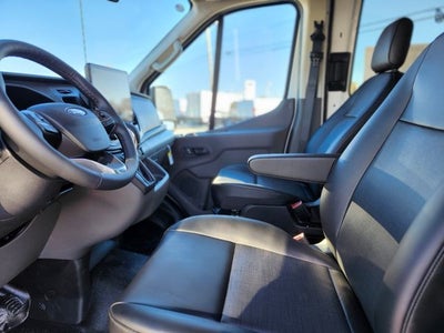 2026 Ford Transit-250 Base