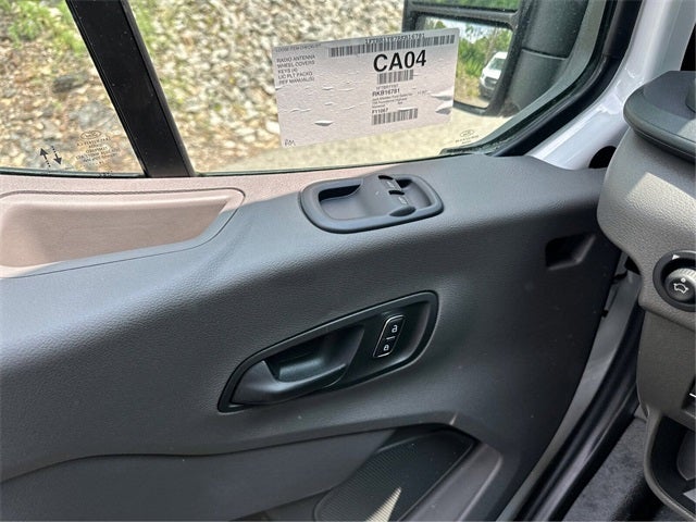 2024 Ford Transit-250 Base Low Roof Cargo