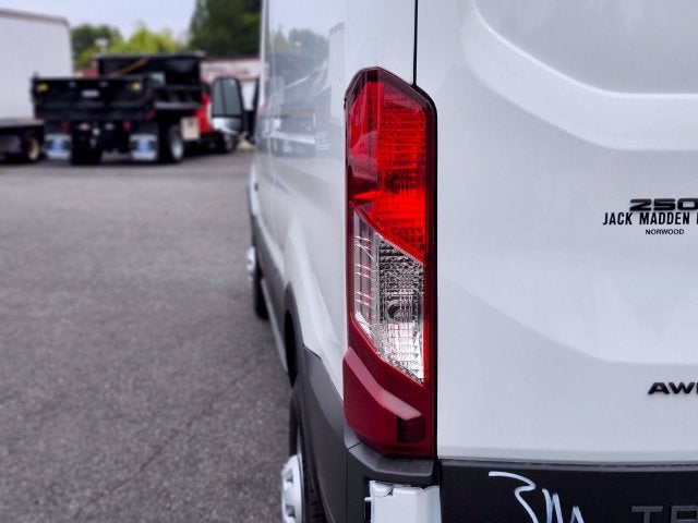 2027 Ford Transit-250 Base