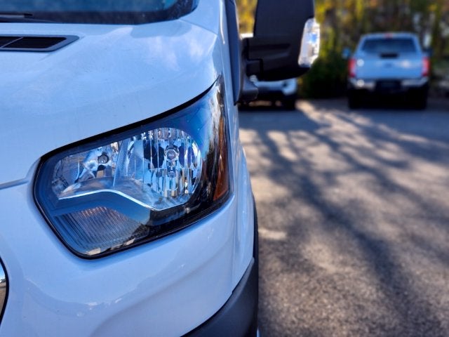 2027 Ford Transit-250 Base