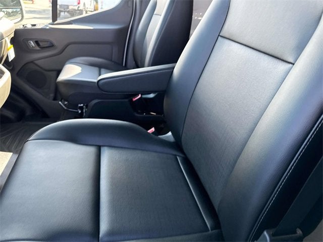 2024 Ford Transit-250 Base Low Roof Cargo