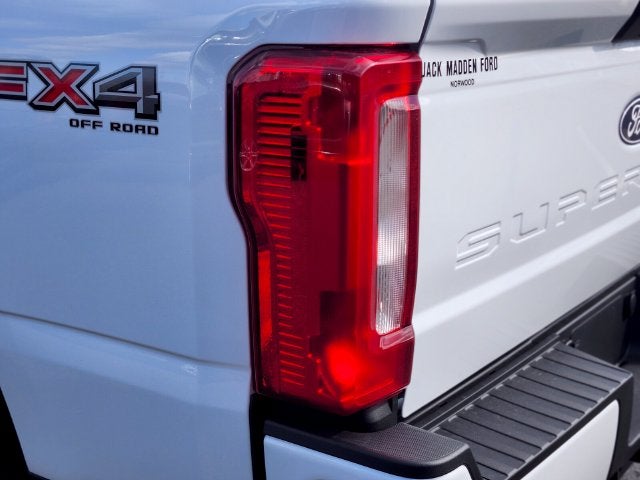 2027 Ford F-350SD XL