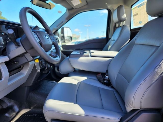 2027 Ford F-350SD XL
