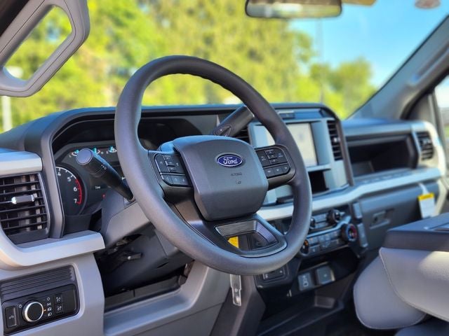 2027 Ford F-350SD XL