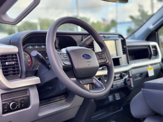 2027 Ford F-350SD XL