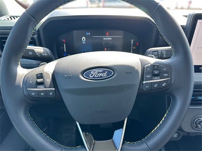 2025 Ford Maverick Lobo Standard